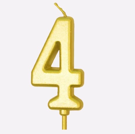 Gold No 4 Candle