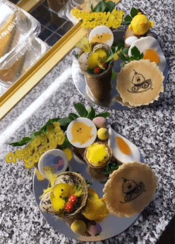 Easter Dipped Strawberries